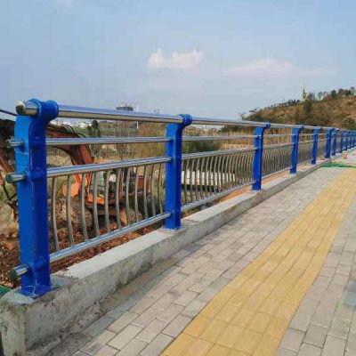 河道護(hù)欄